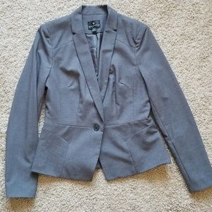 Grey blazer